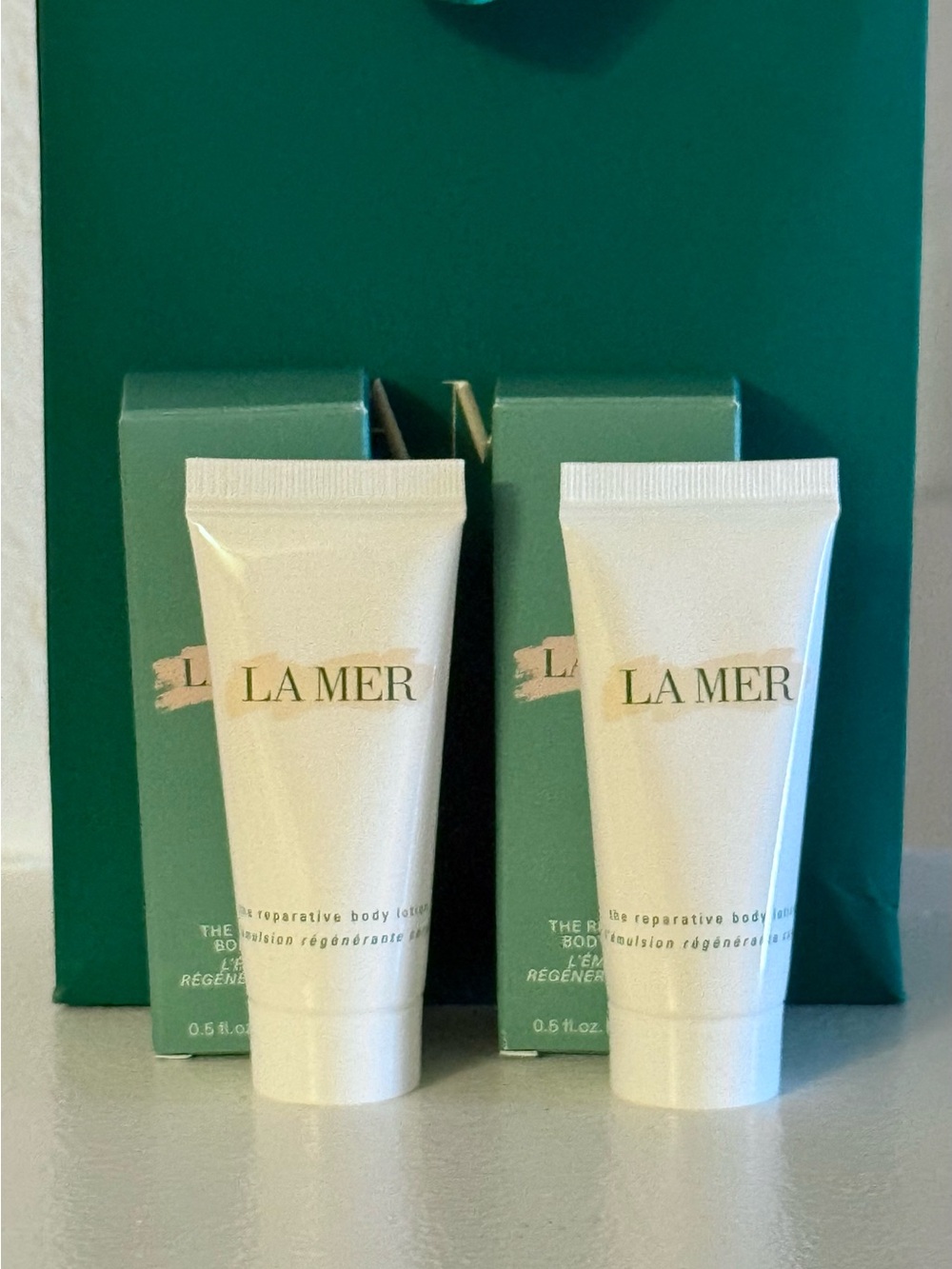 (2) La Mer The Reparative Body Lotion .5 Oz/15ml